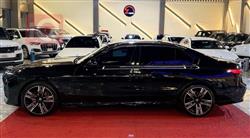 بي ام دبليو الفئة 7